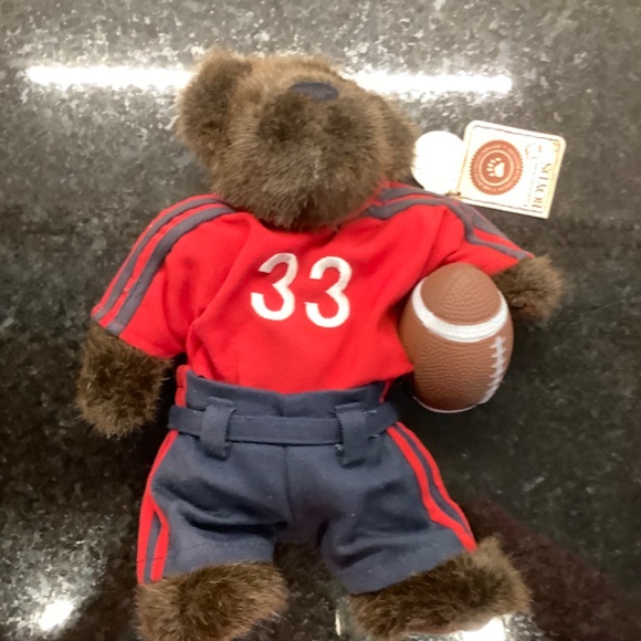 Boyds Bears T.D. Gridiron #917374 Tags Attached 11" with Football - Picture 3 of 9